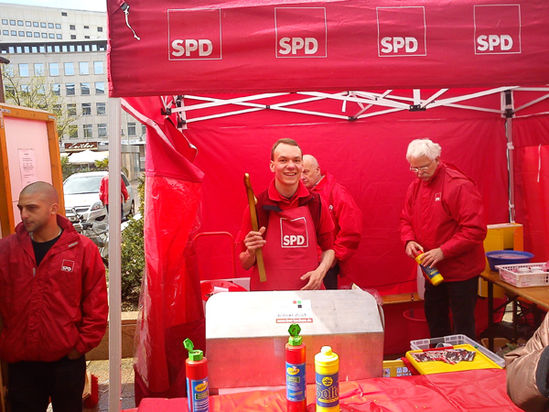 Infostand Husemannplatz Wahlkampf 2012_3